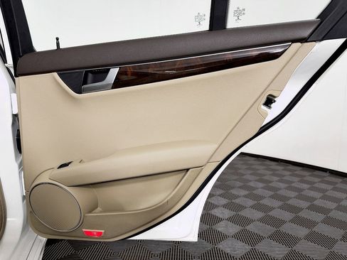 Used 2014 Mercedes-Benz C 300 4MATIC Sedan image 29