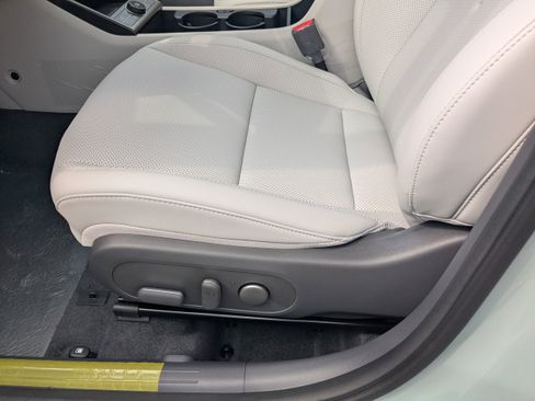 New 2026 Hyundai Kona SEL Premium FWD image 19