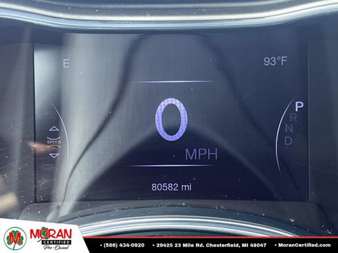 Used 2020 Jeep Grand Cherokee Laredo AWD/4WD image 19