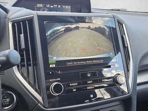 Used 2020 Subaru Impreza 2.0i Limited image 14