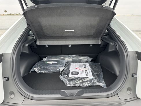 New 2026 Toyota C-HR AWD/4WD image 9