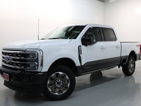 Used 2025 Ford F250 King Ranch w/ FX4 Off-Road Package AWD/4WD image 66