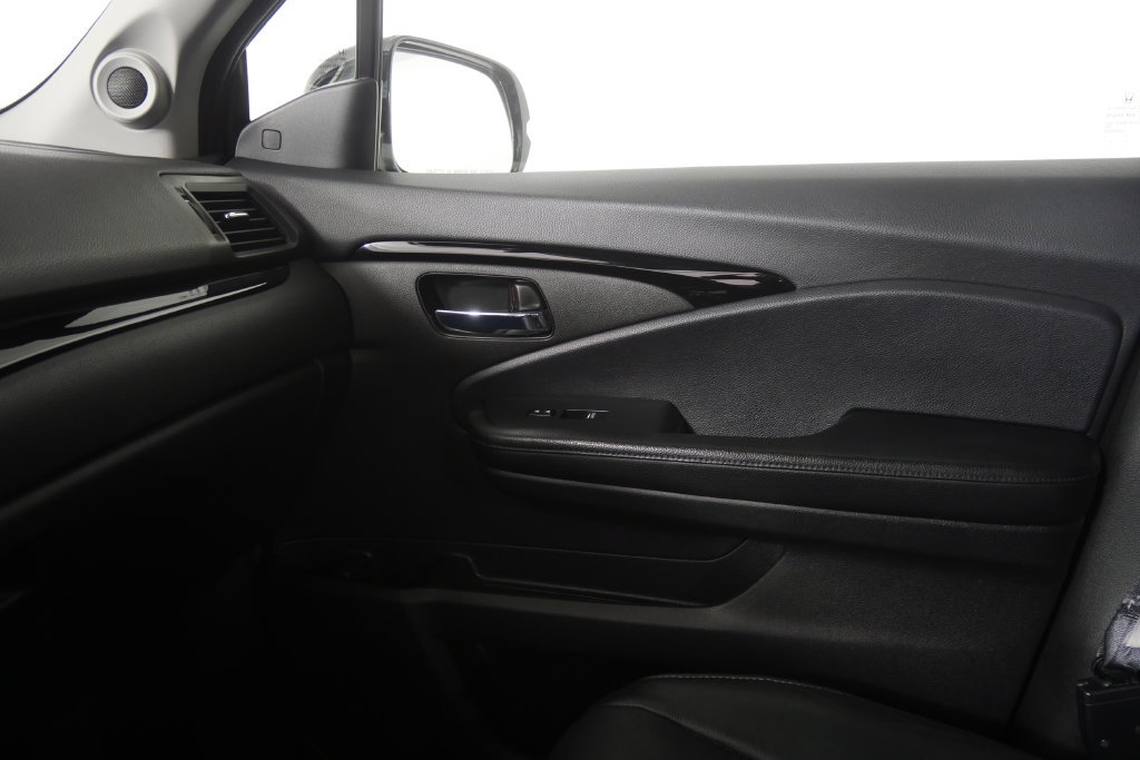 Used 2019 Honda Pilot Touring image 27