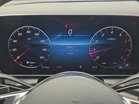 Used 2026 Mercedes-Benz GLC 300 4MATIC image 26