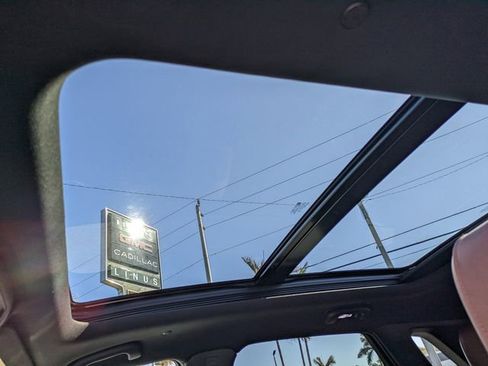 Used 2023 Cadillac XT5 Premium Luxury image 21