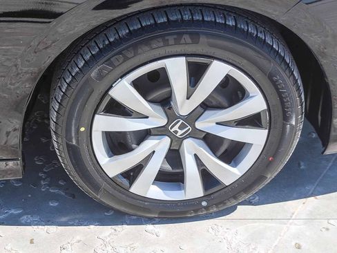 Used 2024 Honda Civic LX image 10