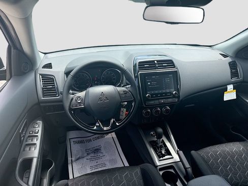 New 2026 Mitsubishi Outlander Sport LE AWD/4WD image 23
