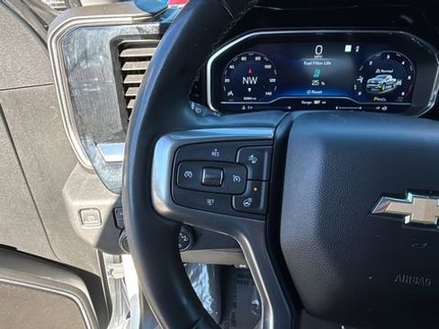 Used 2023 Chevrolet Silverado 1500 LT AWD/4WD image 22