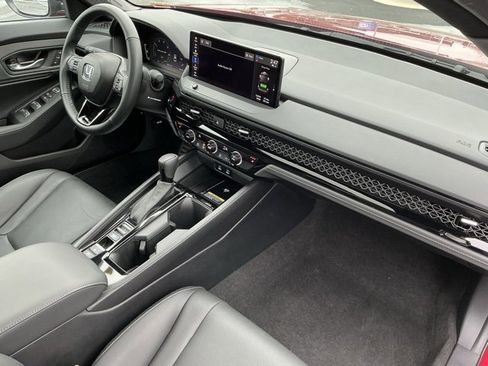 Used 2025 Honda Accord Sport image 21