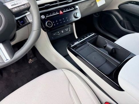 New 2026 Hyundai Tucson Limited AWD/4WD image 28