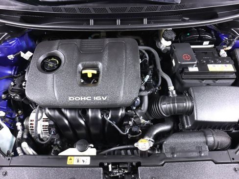 Used 2017 Kia Forte LX image 34