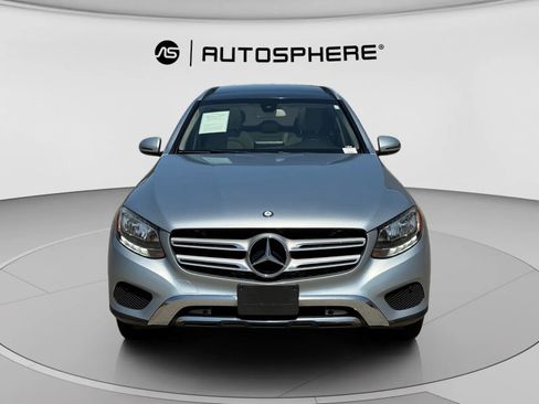 Used 2016 Mercedes-Benz GLC 300 4MATIC image 2