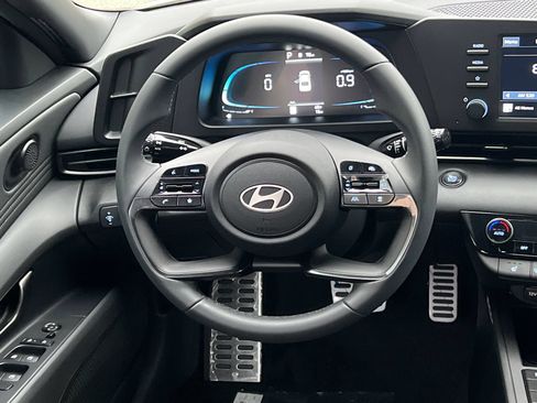 Certified 2026 Hyundai Elantra SEL Sport Premium FWD image 17