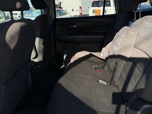 Used 2021 Honda Pilot EX image 15