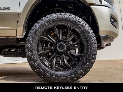 Used 2025 RAM 2500 Limited image 12