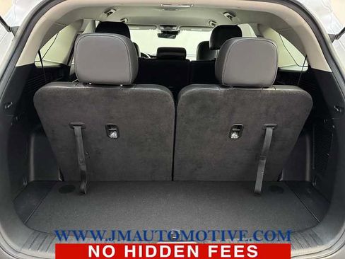 Used 2023 Kia Sorento S AWD/4WD image 17