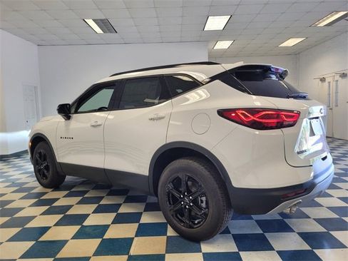 New 2025 Chevrolet Blazer LT w/ Sound & Technology Package image 8