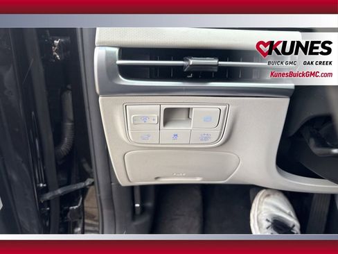 Used 2025 Hyundai Tucson Blue image 16