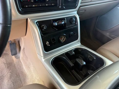Used 2005 Chevrolet Silverado 3500 LT w/ Heavy-Duty Power Package AWD/4WD image 35