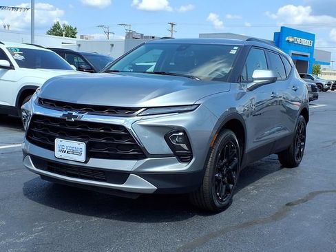 Used 2024 Chevrolet Blazer LT w/ Convenience Package FWD image 5