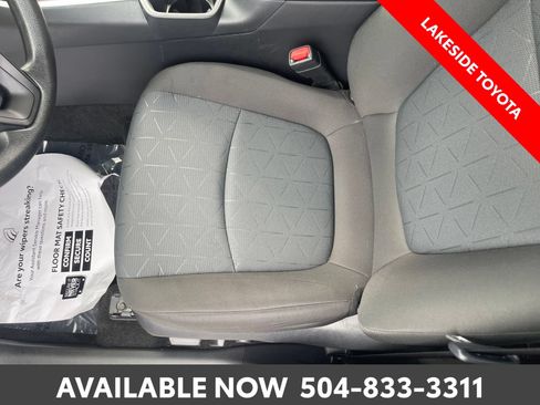 Certified 2025 Toyota RAV4 XLE FWD image 29
