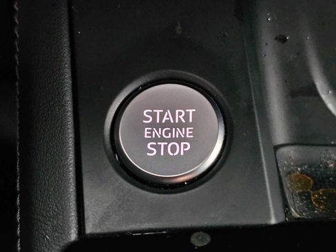 Used 2023 Audi A4 2.0T allroad Premium Plus image 31