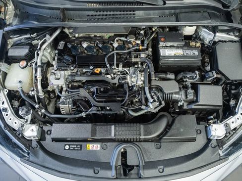Used 2021 Toyota Corolla XSE FWD image 16