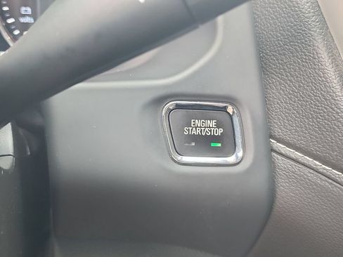 Certified 2023 GMC Acadia Denali w/ Black Diamond Edition AWD/4WD image 17