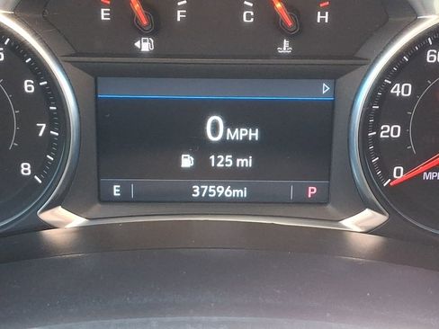 Used 2024 Chevrolet Equinox RS w/ RS Leather Package image 21