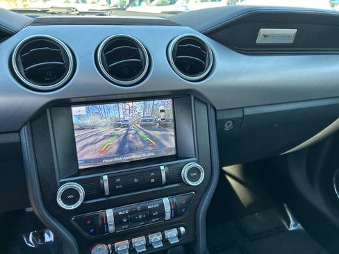 Used 2021 Ford Mustang Premium image 18