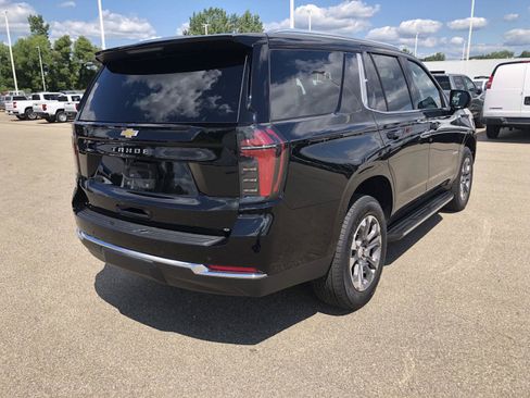 Used 2025 Chevrolet Tahoe LS AWD/4WD image 5