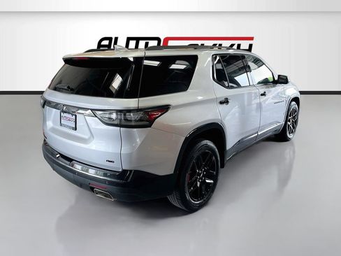 Used 2021 Chevrolet Traverse Premier w/ Redline Edition AWD/4WD image 7