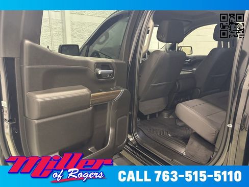 Used 2021 Chevrolet Silverado 1500 RST image 30