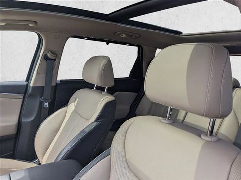 Used 2021 Hyundai Santa Fe Limited image 15