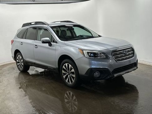 Used 2016 Subaru Outback 2.5i Limited image 30
