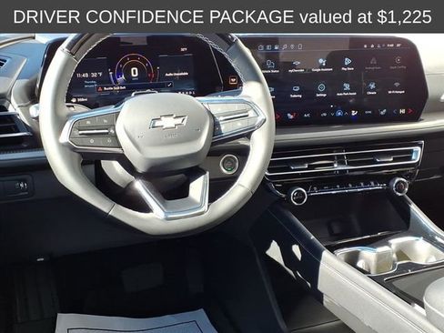 New 2026 Chevrolet Traverse LT w/ Enhanced Driving Package image 7