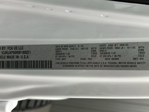 Used 2024 Jeep Wrangler Unlimited Sahara w/ Safety Group image 38