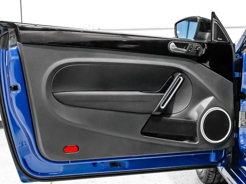 Used 2014 Volkswagen Beetle GSR image 42