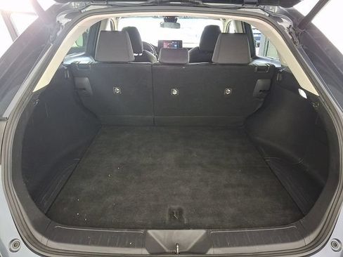Certified 2021 Toyota Venza LE AWD/4WD image 34