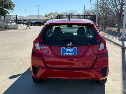 Used 2016 Honda Fit LX image 4
