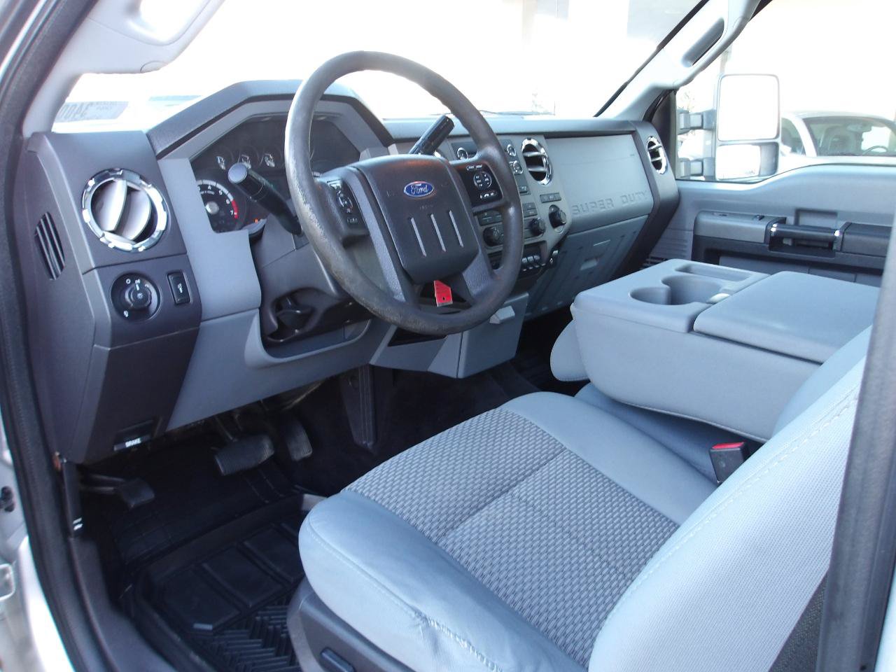 Used 2012 Ford F250 XLT w/ FX4 4X4 Off-Road Pkg image 9