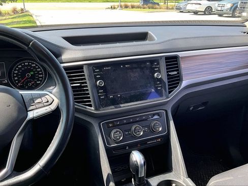 Used 2021 Volkswagen Atlas SE AWD/4WD image 8