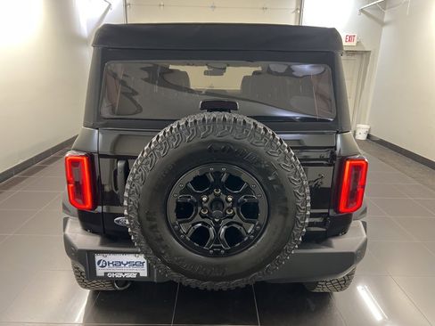 Certified 2024 Ford Bronco Wildtrak image 5
