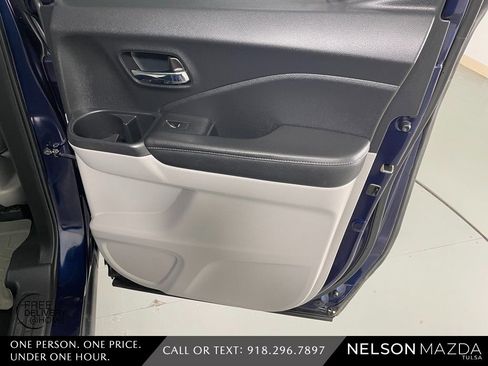 Used 2017 Honda Ridgeline RTL-T image 42