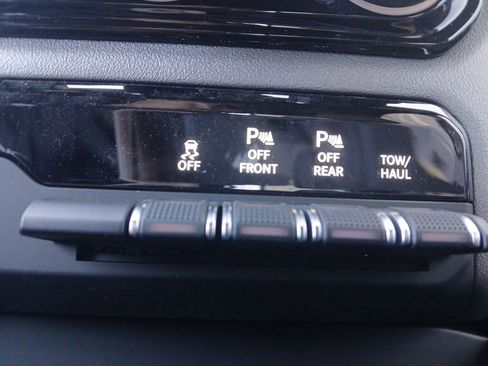 New 2026 RAM 1500 Express image 5