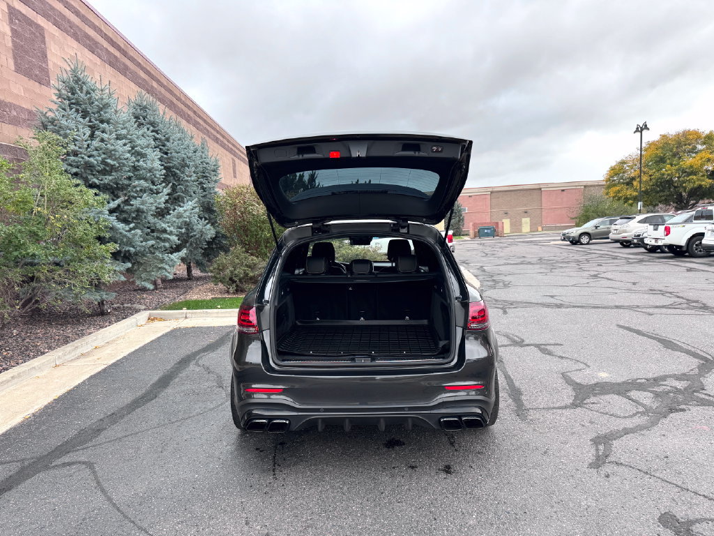 Used 2020 Mercedes-Benz GLC 63 AMG 4MATIC image 11
