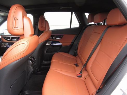 New 2026 Mercedes-Benz GLC 300 4MATIC image 15