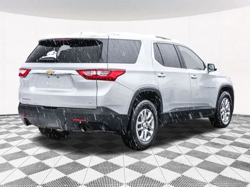 Used 2018 Chevrolet Traverse LT image 11