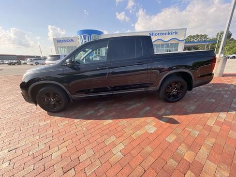 Used 2017 Honda Ridgeline Black Edition image 27