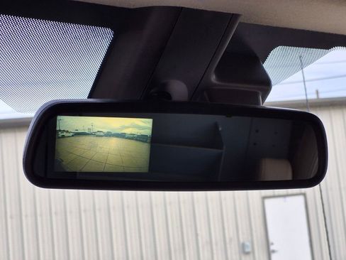 Used 2020 Chevrolet Express 3500 w/ Driver Convenience Package image 12